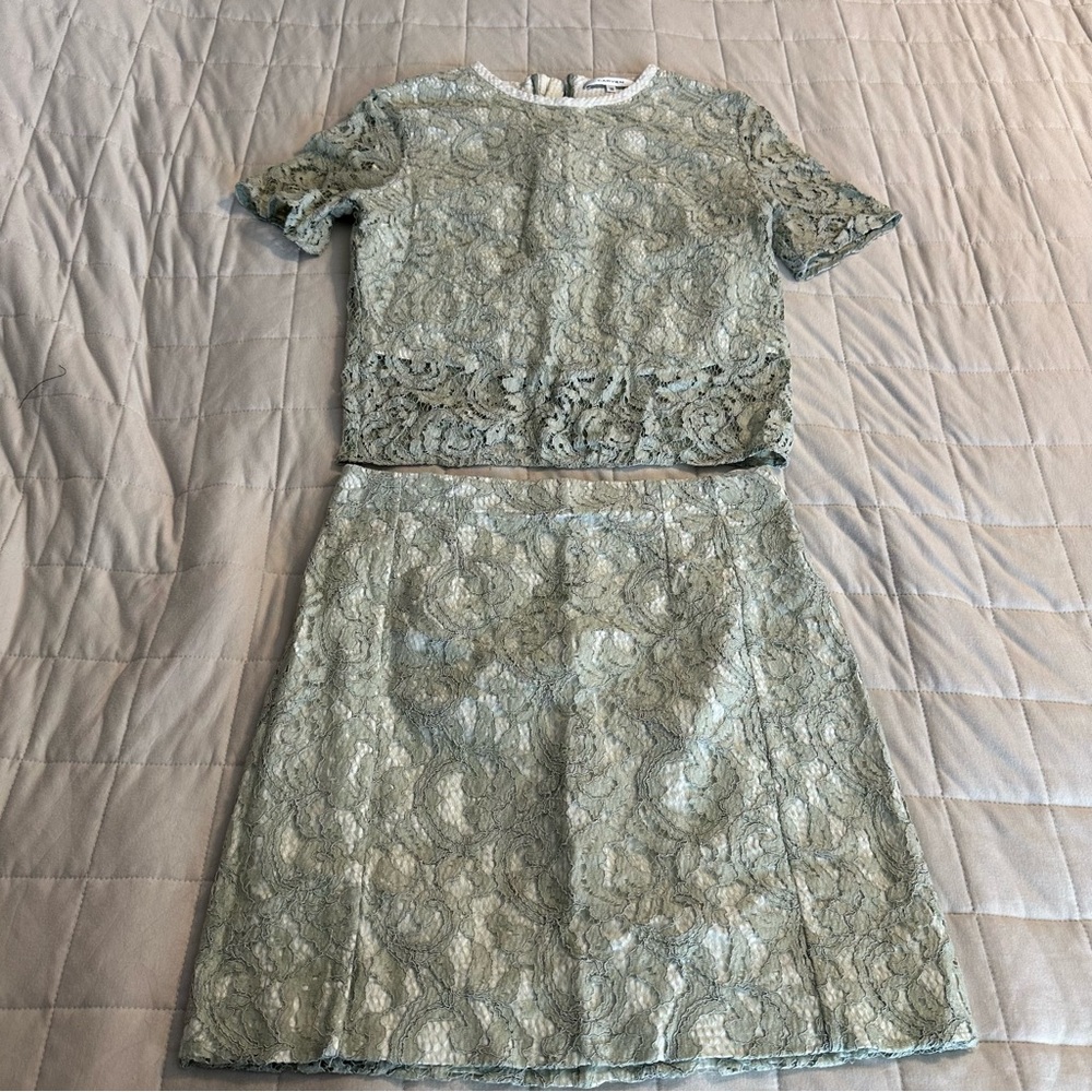 Carven Elegant Lace Two-Piece Set in Light Green Sz 4 Preppy Luxury Brunch